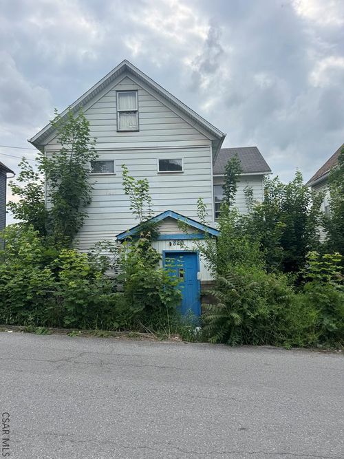 820 Von Lunen Rd, Johnstown, PA, 15902 | Card Image