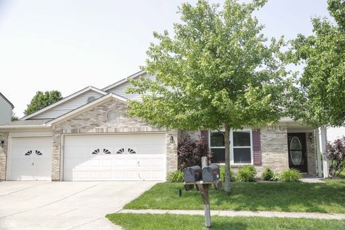 10112 Split Rock Way, Indianapolis, IN, 46234-3187 | Card Image