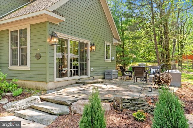 7 Red Oak Rd, House other with 3 bedrooms, 3 bathrooms and null parking in Lake Harmony PA | Image 73
