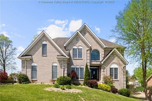 129 Leslie Pl, Scott Depot, WV, 25560-8901 | Card Image