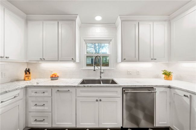 3218 Cumberland Ave, House other with 3 bedrooms, 2 bathrooms and 2 parking in Waco TX | Image 44