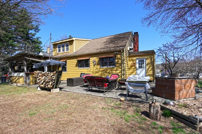 25 Highland Ter, House other with 3 bedrooms, 2 bathrooms and 2 parking in Ansonia CT | Image 6