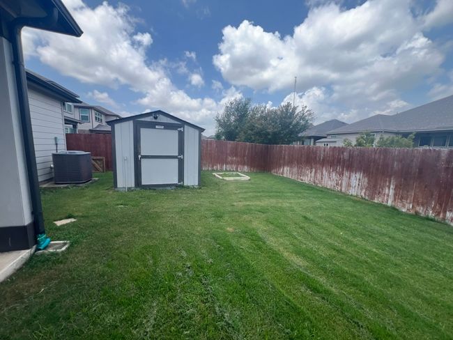 330 Grand Junction Trl, House other with 3 bedrooms, 2 bathrooms and null parking in Georgetown TX | Image 26