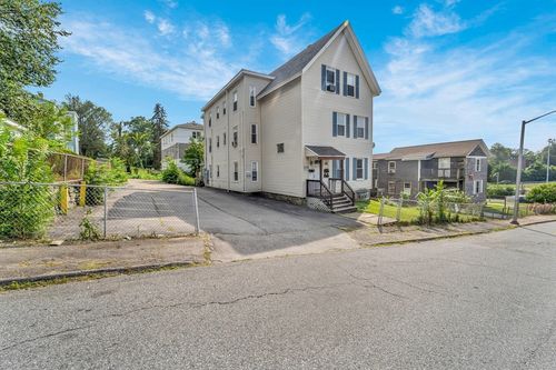 2-8 Newport St, Worcester, MA, 01605-2927 | Card Image