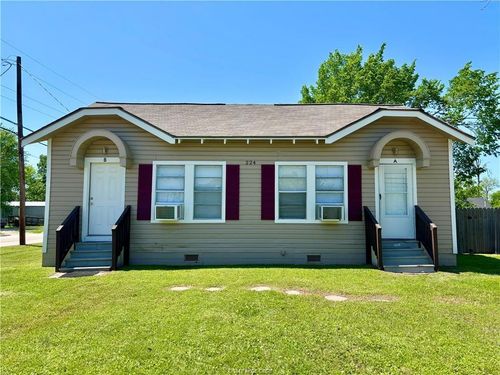 224 Ella St, Navasota, TX, 77868-3506 | Card Image