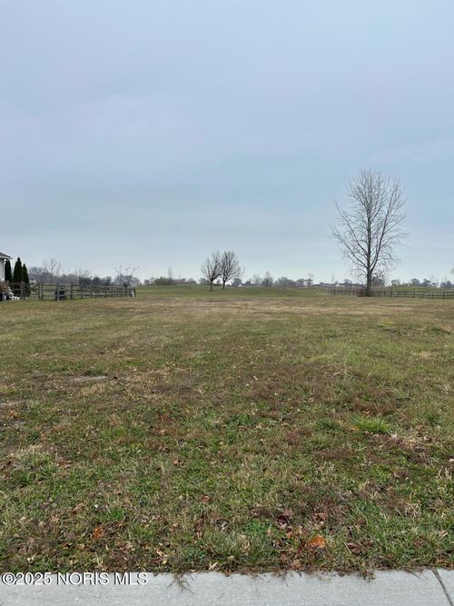 5281 Eagles Landing Dr, Oregon, OH, 43616-1106 | Card Image