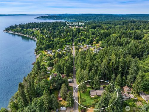 10376 Ne Winthers Road, Bainbridge Island, WA, 98110 | Card Image