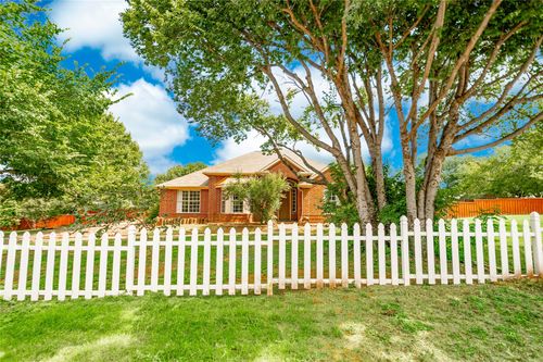 3004 Sagebrush Dr, Flower Mound, TX, 75022-2724 | Card Image