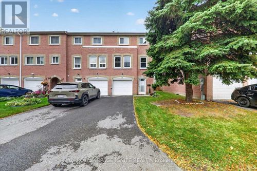 33-200 Murison Blvd, Toronto, ON, M1B3R9 | Card Image