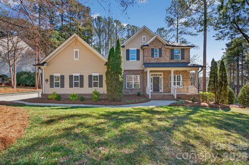 300 Woodward Ridge Dr, Mount Holly, NC, 28120-9259 | Card Image