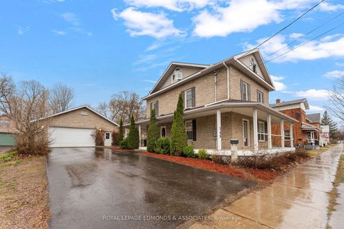146 Mary St, Pembroke, ON, K8A5V6 | Card Image