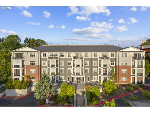 110-196 Se Spokane St, Portland, OR, 97202-6477 | Card Image