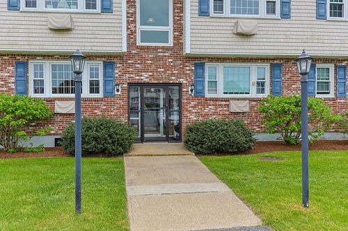 2-18 South St, Dennis Port, MA, 02639-1724 | Card Image