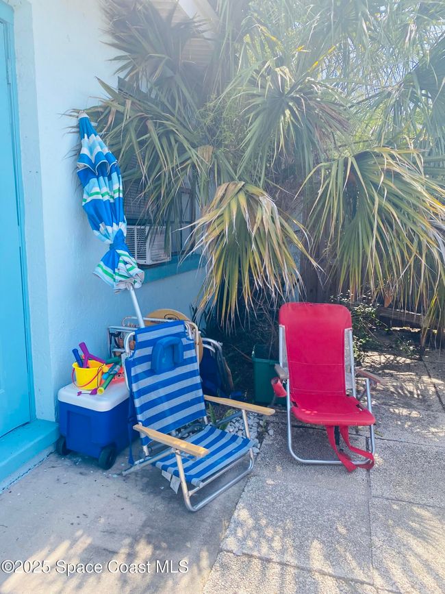 B - 725 S Orlando Ave, Home with 2 bedrooms, 1 bathrooms and null parking in Cocoa Beach FL | Image 21