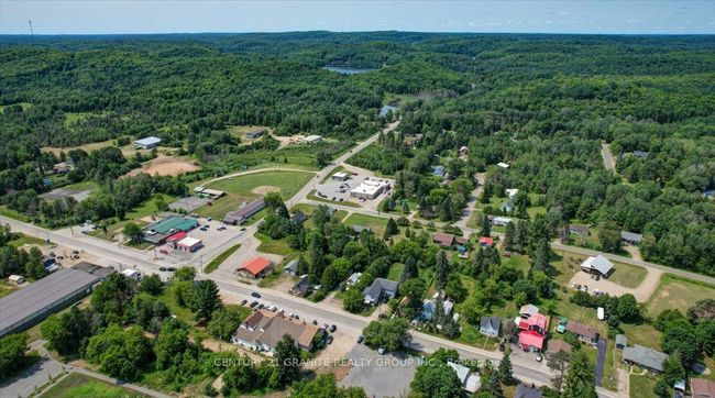 2289 Loop Rd, Home with 6 bedrooms, 4 bathrooms and 4 parking in Wilberforce ON | Image 23