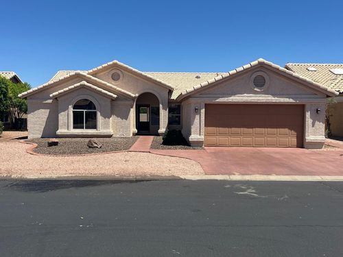10302 E Coopers Hawk Dr, Sun Lakes, AZ, 85248-7606 | Card Image