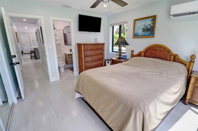 2141 Ne 49 Th St, House other with 3 bedrooms, 2 bathrooms and null parking in Lighthouse Point FL | Image 17
