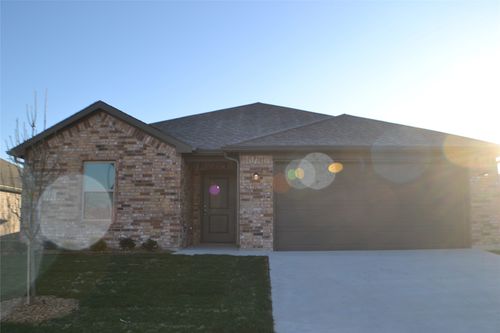 1101 Southridge Ln, Sherman, TX, 75092-4584 | Card Image