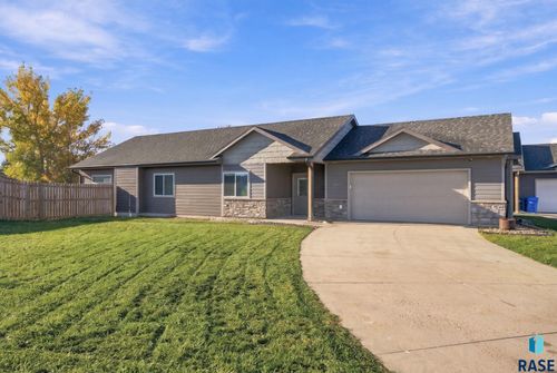 4201 W 34th St N Street N, Sioux Falls, SD, 57107 | Card Image