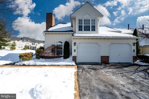 124 Hickory Ln, WYOMISSING, PA, 19610-1054 | Card Image