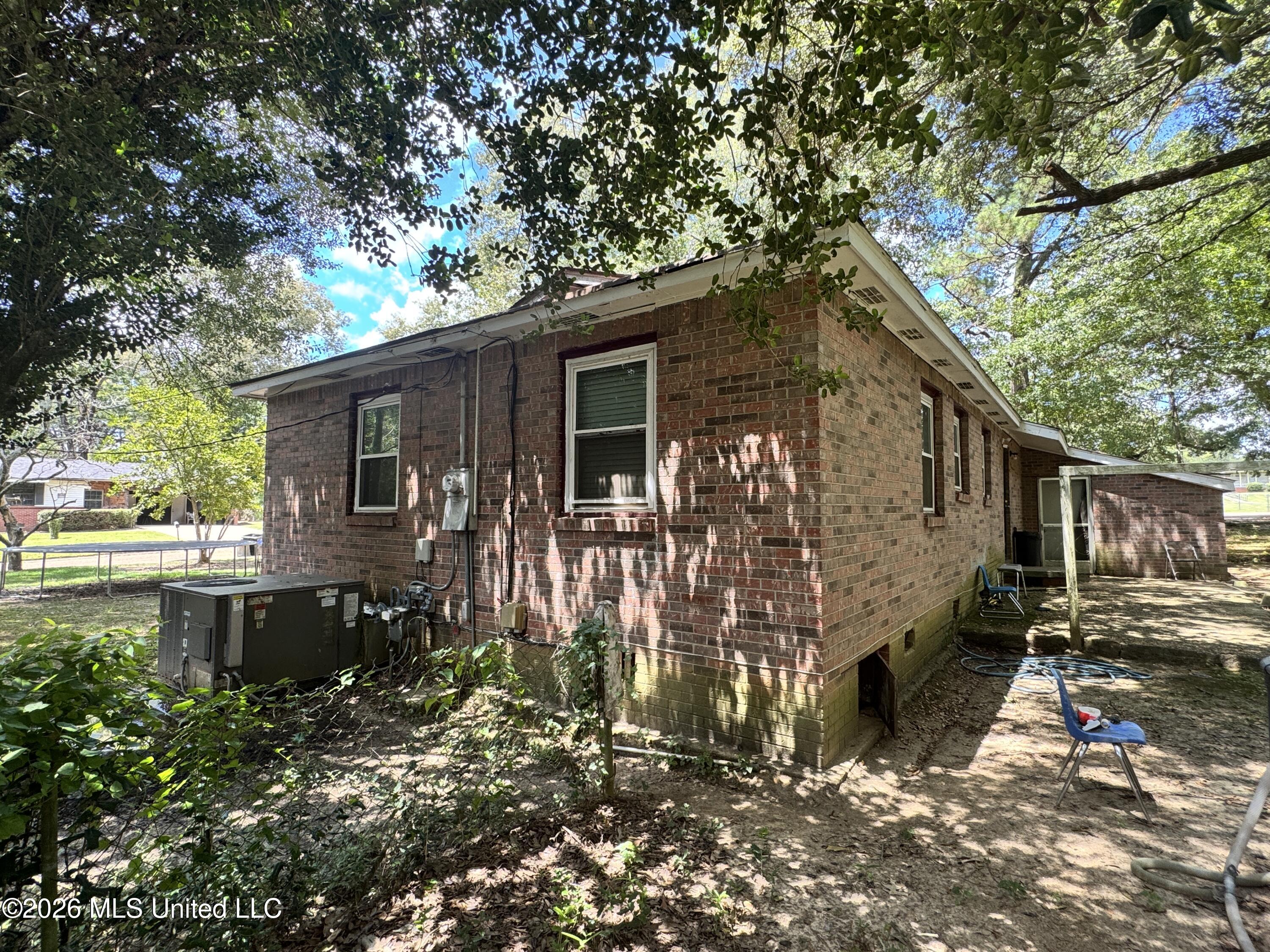 Residential in Jackson 5
