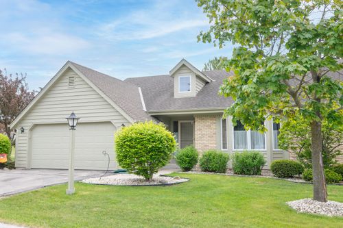 N97W17905 Mulberry Ct, Germantown, WI, 53022-4642 | Card Image