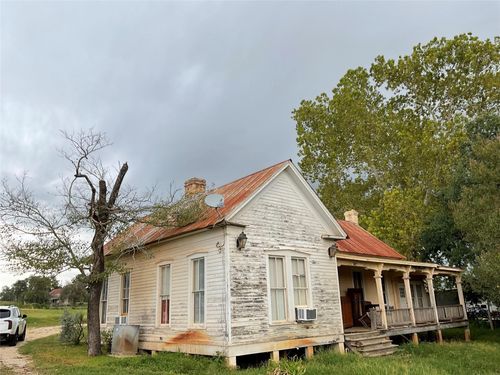 14394 Us Highway 90a W, Gonzales, TX, 78629-6102 | Card Image