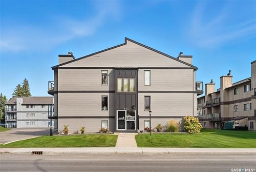 3-274 Pinehouse Dr, Saskatoon, SK, S7K4W9 | Card Image
