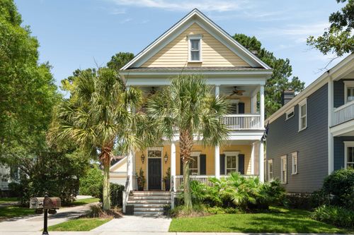 316 Bridgetown Pass, Mount Pleasant, SC, 29464-8303 | Card Image