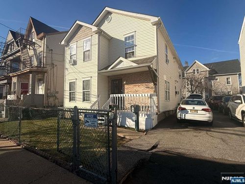 321-323 15th Ave, Paterson, NJ, 07504-2207 | Card Image