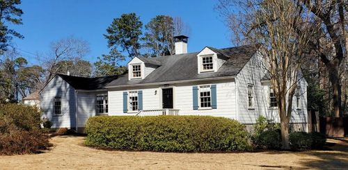 205 Old Ivy Rd Ne, Atlanta, GA, 30342-4521 | Card Image