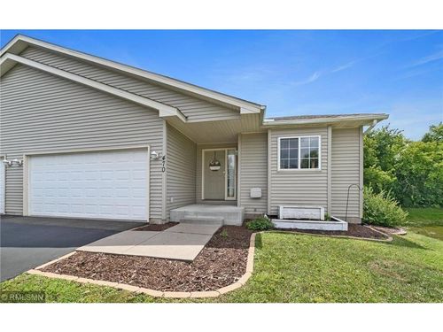 470 Brookhaven Dr, Hammond, WI, 54015-9686 | Card Image