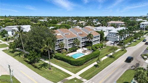 apt-202-1050 9th St S, Naples, FL, 34102-8223 | Card Image