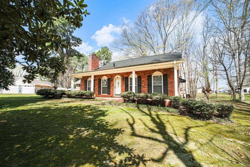 105 Walnut Grove Cir, Florence, AL, 35633-1021 | Card Image