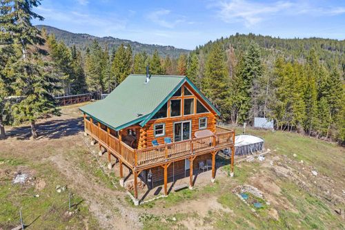 2989 Leslie Creek Rd, Chewelah, WA, 99109-9608 | Card Image