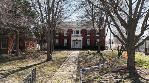 1611 South St, Lexington, MO, 64067-1431 | Card Image