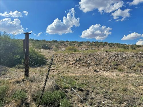 302-07-084 4th Avenue, Kingman, AZ, 86401 | Card Image