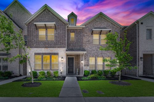 1526 Windermere Way, Farmers Branch, TX, 75234-1322 | Card Image