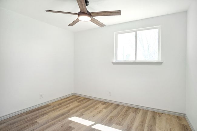 636 W Cedar St, House other with 5 bedrooms, 2 bathrooms and null parking in Hurst TX | Image 33