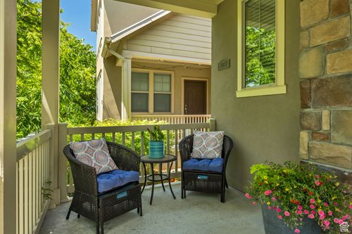 10253 S Clarks Hill Dr, South Jordan, UT, 84009-5742 | Card Image