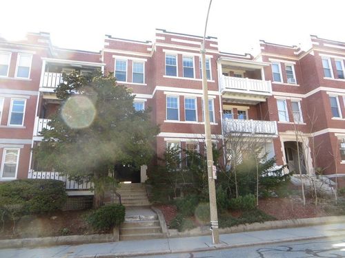 2-88 Pleasant St, Brookline, MA, 02446-7100 | Card Image