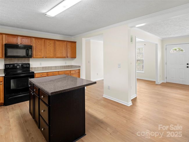 530 Gilreath Loop Rd, House other with 3 bedrooms, 2 bathrooms and null parking in Mills River NC | Image 13