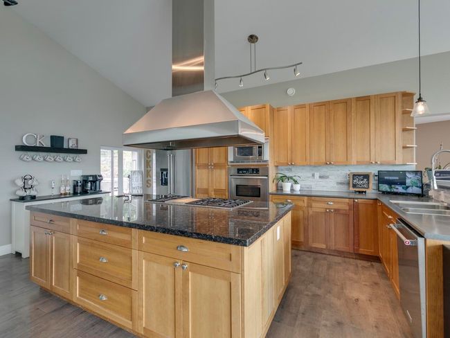 34513 Cambridge Place, House other with 4 bedrooms, 2 bathrooms and 9 parking in Mission BC | Image 12