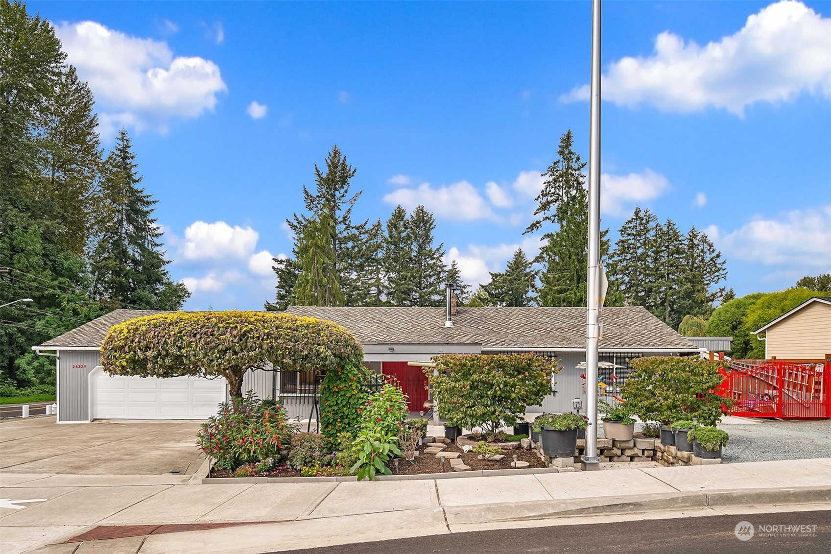 108th Ave, Kent, WA 98030
