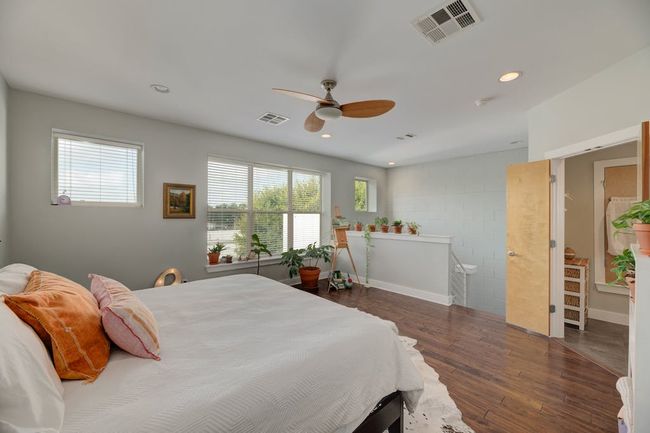 APT-2 - 2608 E 6 Th St, Condo with 2 bedrooms, 3 bathrooms and null parking in Austin TX | Image 15