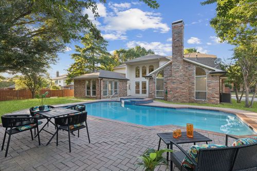 302 Chestnut Cove Cir, Southlake, TX, 76092-5104 | Card Image