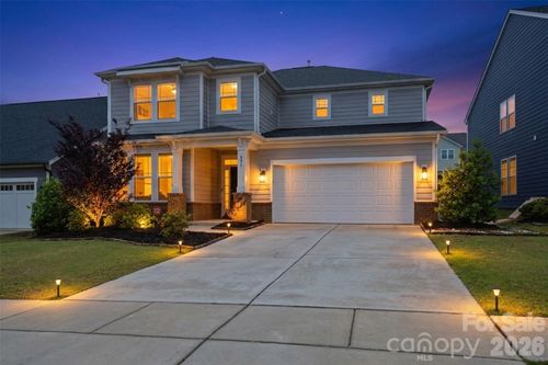 531 Red Wolf Ln, Clover, SC, 29710-6728 | Card Image