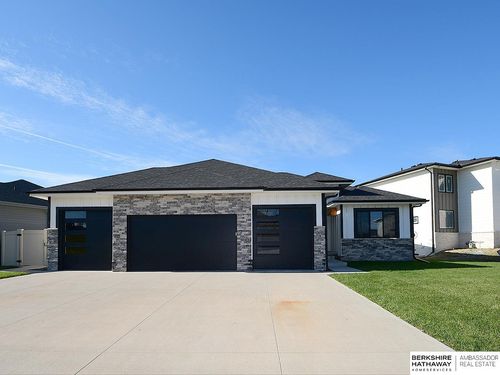 10012 S 181st St, Omaha, NE, 68136-6478 | Card Image