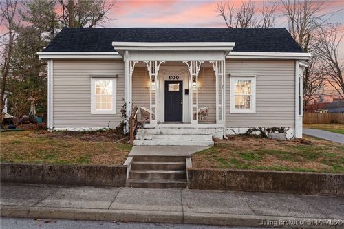 600 Farquar Ave, Corydon, IN, 47112-1507 | Card Image