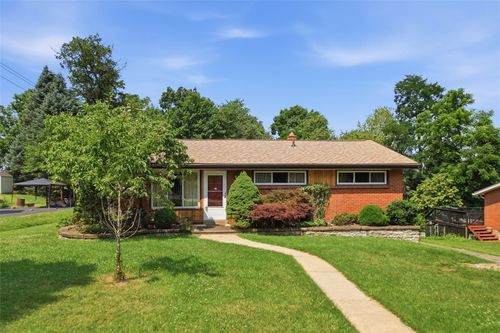 307 Bayberry Dr, Pittsburgh, PA, 15237-2729 | Card Image